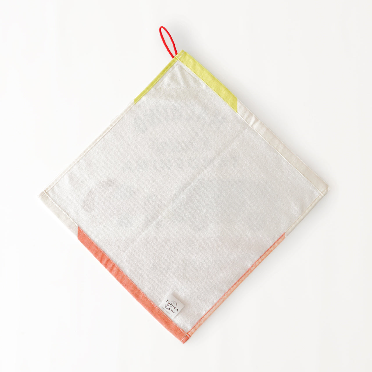 トミカとトム】ループ付タオル (34×35) – つむぱぱ公式オンラインショップ